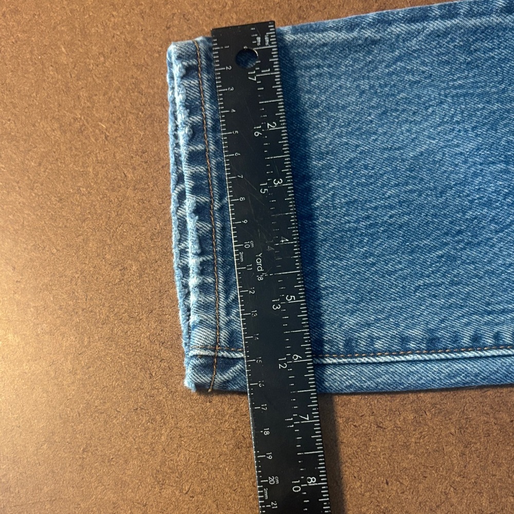 Levi's Wedgie Straight Fit 24” Waist  Denim Jeans in Light Blue distressed front - Picture 5 of 13